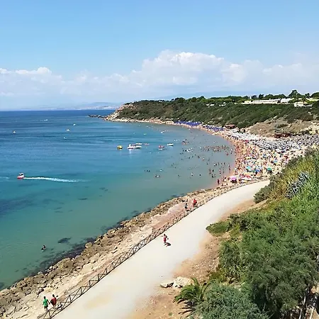 La Calabrese 3* 이솔라 카포 리주토