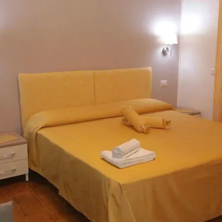 La Calabrese 3* 이솔라 카포 리주토