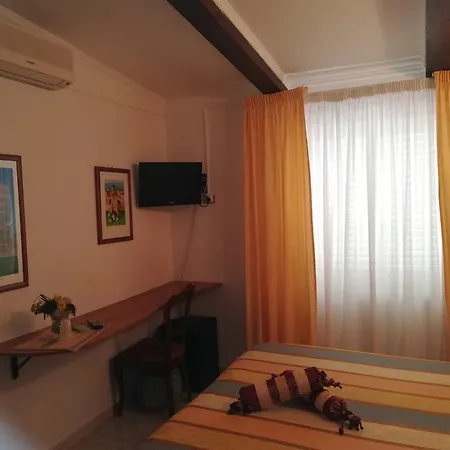 La Calabrese מלון Isola Di Capo Rizzuto