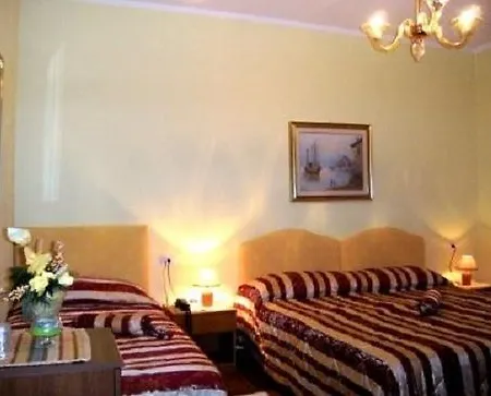 La Calabrese מלון