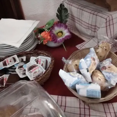 La Calabrese מלון